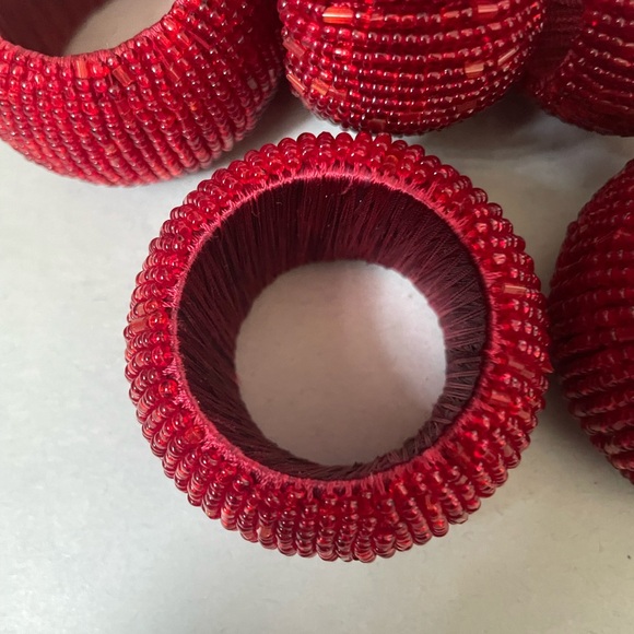 EUC Colorful Red Beaded Napkin Rings | Set of 8 - Picture 3 of 3